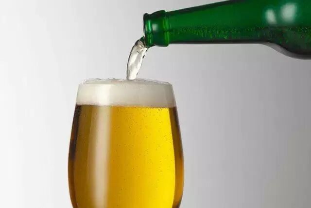 哺乳期回奶原因_泌乳期产奶量_影响喷乳反射因素