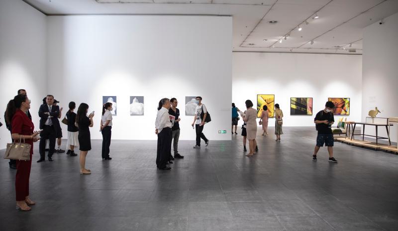 美术当代作品名称_美术当代作品有哪些_当代美术作品
