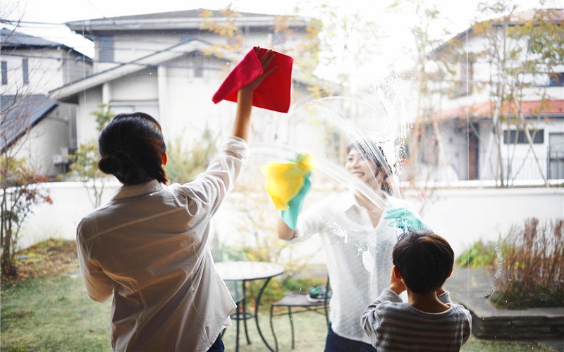 熟食柜_充气城堡_投资育婴店需要多少钱