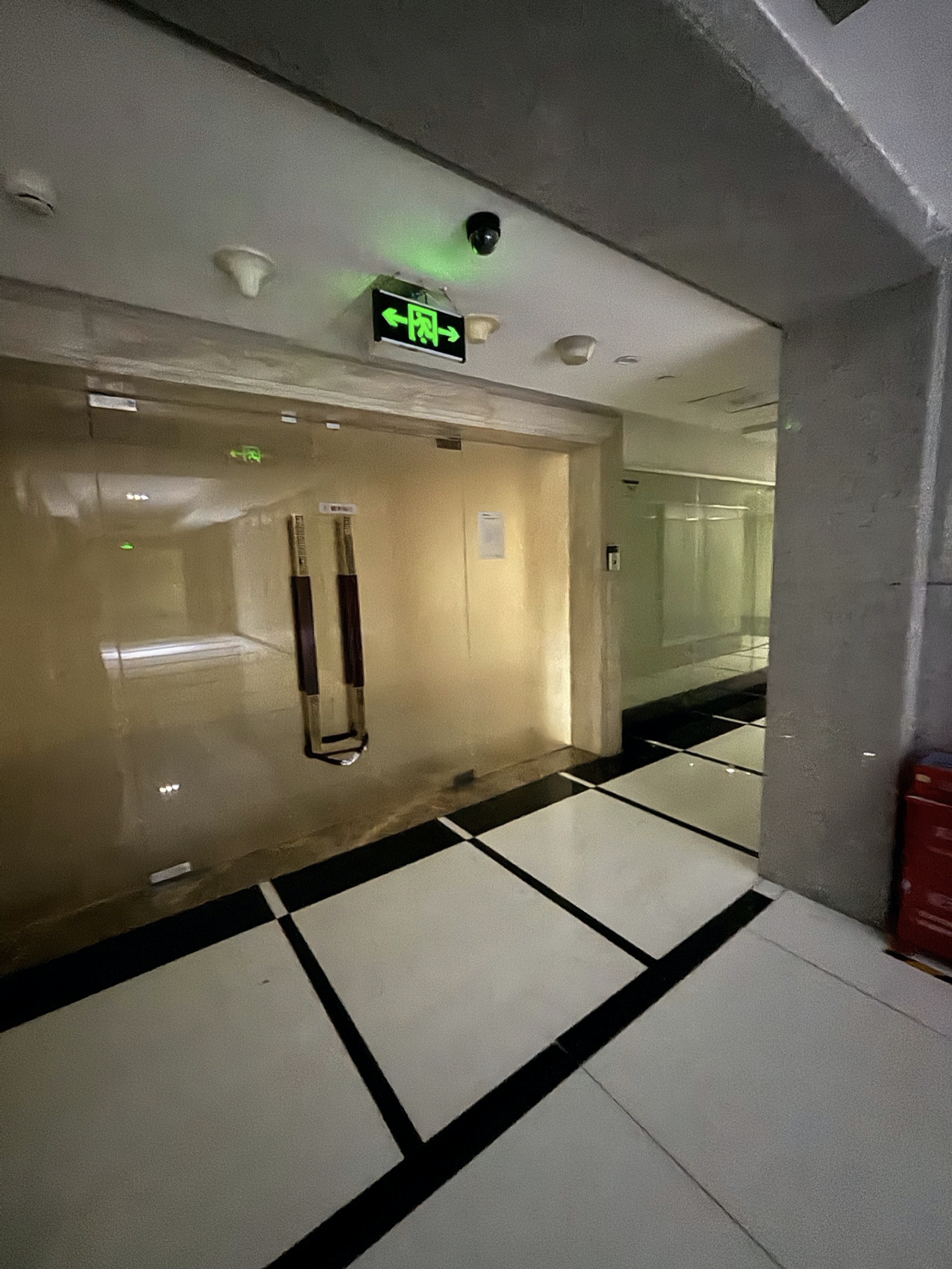 金雅福多款黄金理财产品逾期，投资者面临资金损失风险